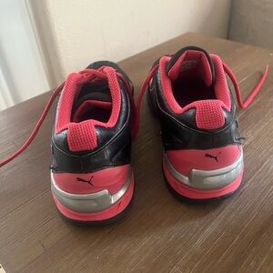 Women’s Athletic Shoe